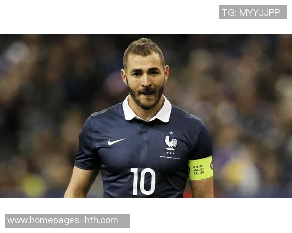 本泽马：从法甲新星到世界足坛传奇的辉煌旅程与成就解析